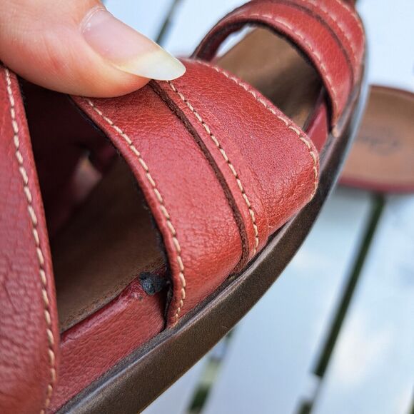 CLARKS BENDABLES SLIP ON SANDALS WOMENS SIZE 8M BRICK RED LEATHER SLIDES CAREER - Picture 9 of 9